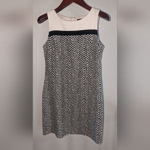 Dana Buchman Shift Dress Size 6
